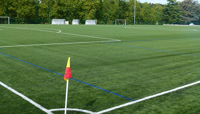 Photo Stade à Boussy Saint Antoine